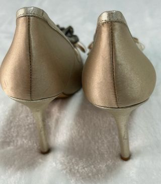 Sacha London zapatos dorados nuevos Talla 37