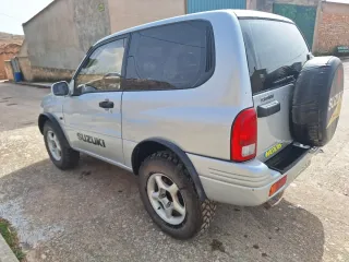 Suzuki Grand Vitara 2000