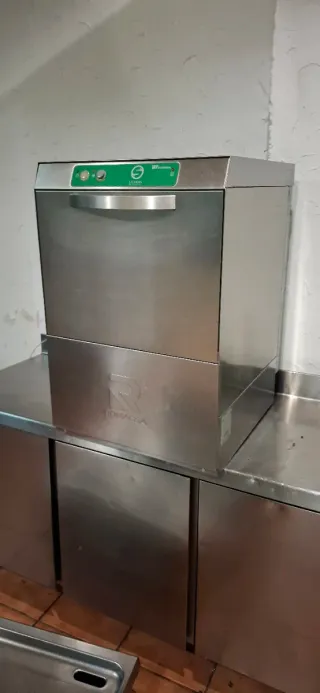 Lavavajillas industrial Silanos