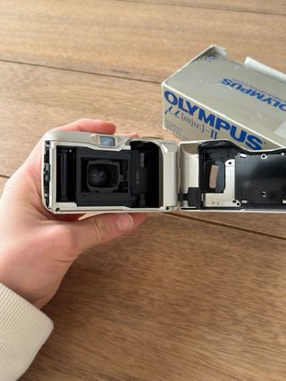 Olympus mju II fotocamera compatta