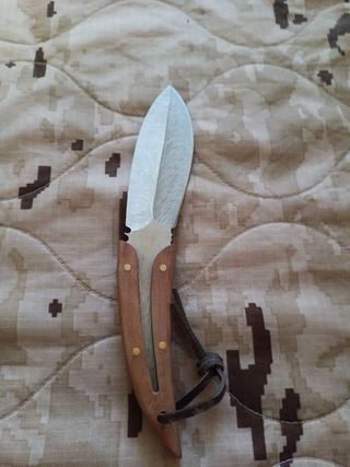 Herramienta pluma artesano