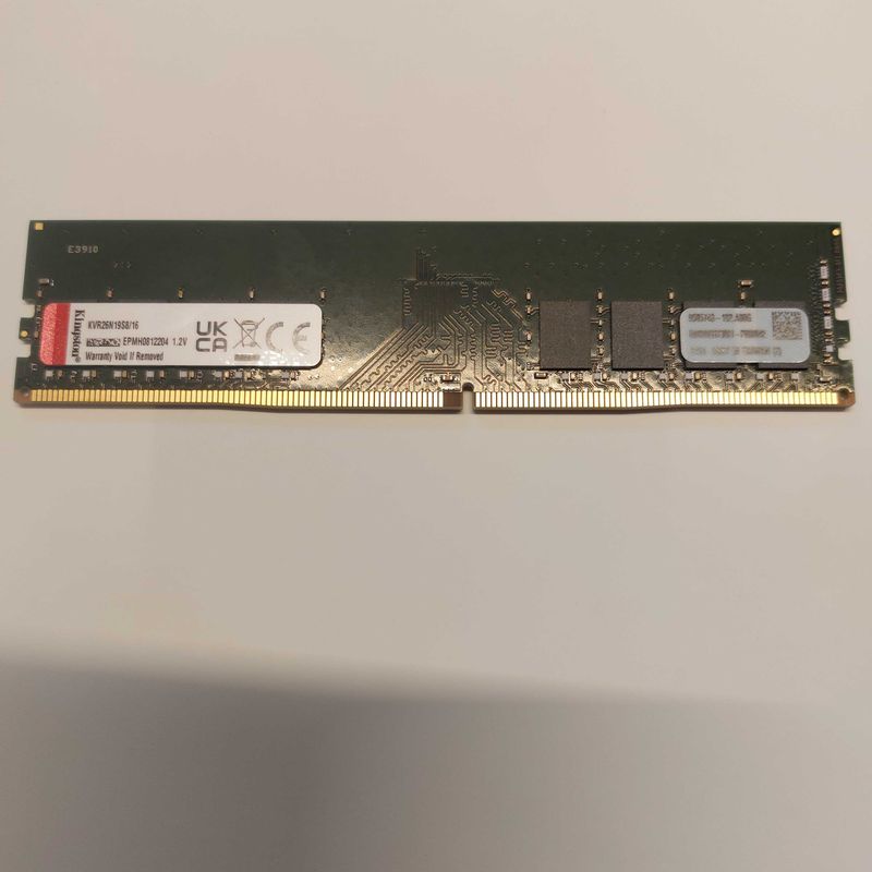Kingston DDR4 16GB KVR26N19S8/16