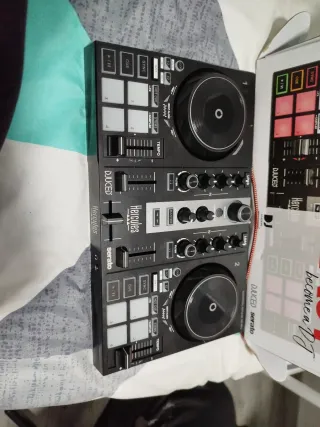 Mesa de Mezcla DJ Hercules