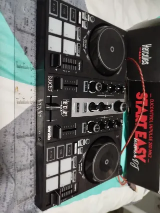 Mesa de Mezcla DJ Hercules