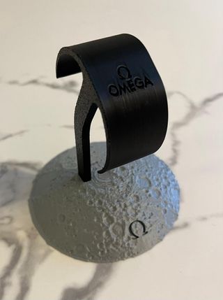 Supporto Omega per orologio
