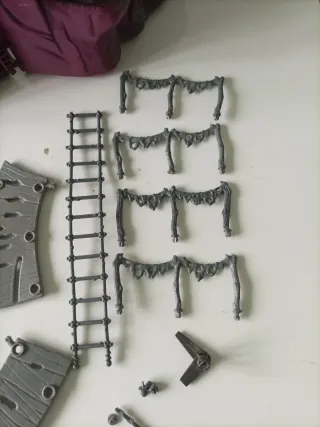 CASTILLO DE LA SERPIENTE MOTU