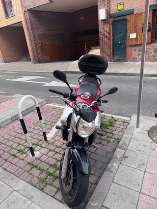 Suzuki GSR 600 2007 - 32.000 km