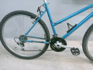 Bicicleta de Montaña Azul