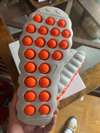 Nike Mind 002 Gris LEER TALLAS