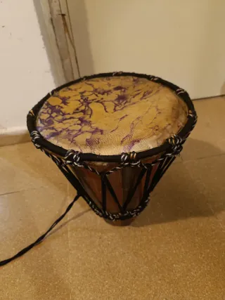 Tambor de piel