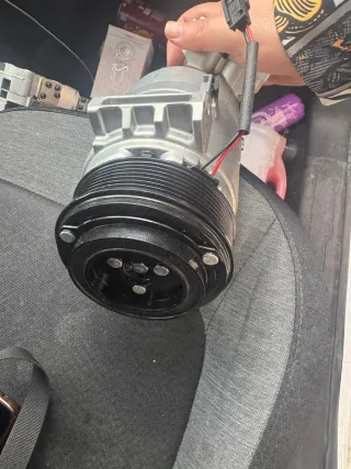 Compresor A/C Nissan NV200 City Express