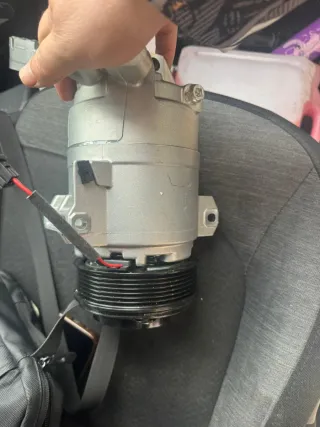 Compresor A/C Nissan NV200 City Express