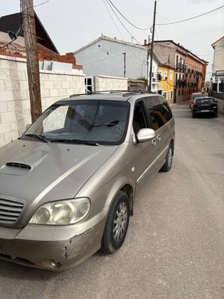 KIA Carnival 2002