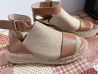 Sandalias cuña marrón T39