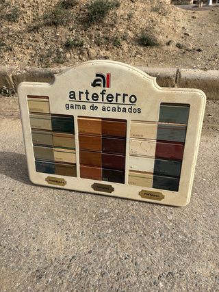 Expositor antiguo Arteferro