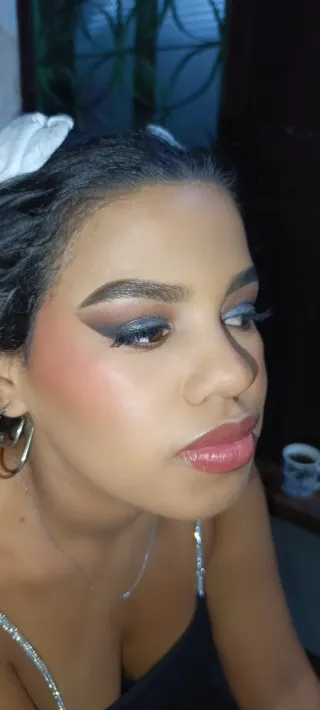 Maquillajes para toda ocasión a domicilio. 30€