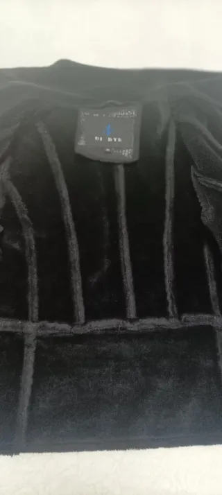 Chaquetón forrado de pelo negro