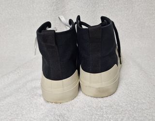 Zapatillas Veja altas negras T. 40, como nuevas