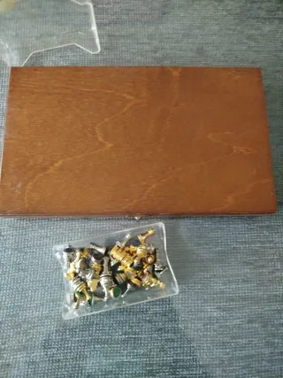 Juego de mesa ajedrez y damas