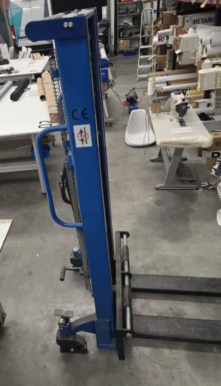 Apilador manual 1000kg carga