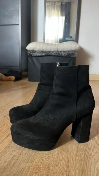 Botines negros plataforma tacón talla 40