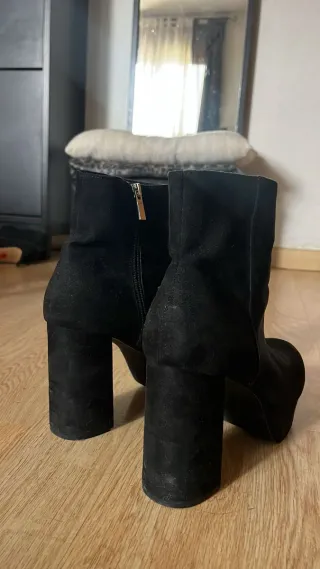 Botines negros plataforma tacón talla 40