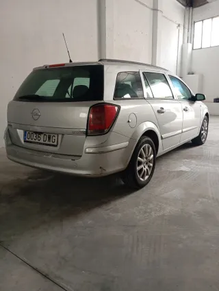 Opel Astra 2006