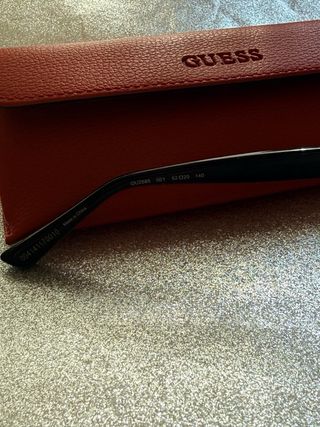 Occhiali da vista Guess neri e oro