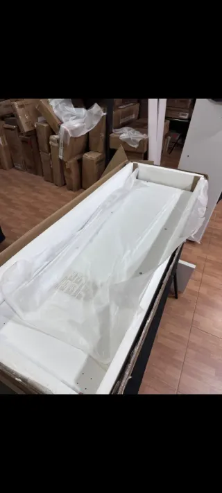 Armario Ropa Barra Estantes Abiertos