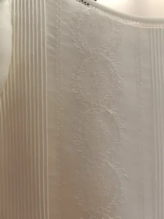 CONJUNTO DE VESTIDO DE COMUNIÓN COLOR BEIGE