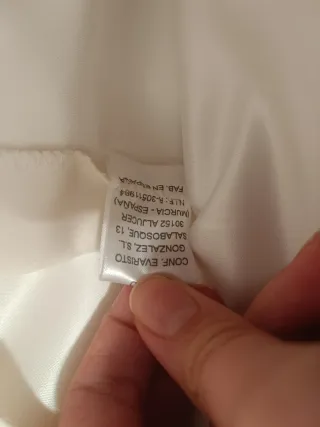 CONJUNTO DE VESTIDO DE COMUNIÓN COLOR BEIGE