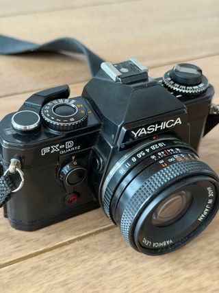 Yashica FX-D Quartz Fotocamera