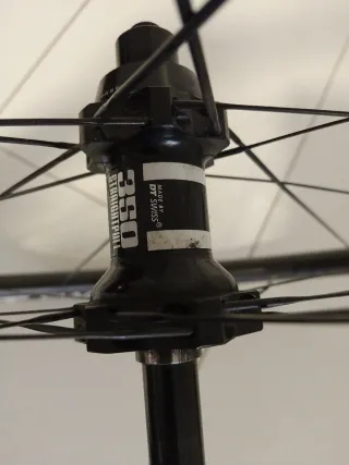 Rueda trasera carbono DT SWISS
