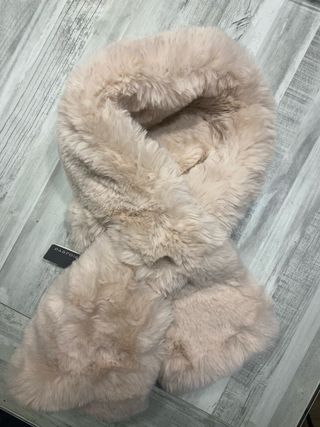 Bufanda y puños de pelo sintético Parfois