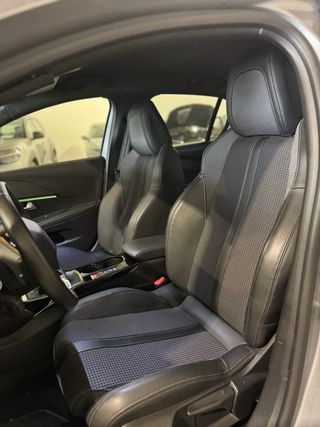 Peugeot 208 GT  REESTRENO 10.000KMS FULL EXTRAS