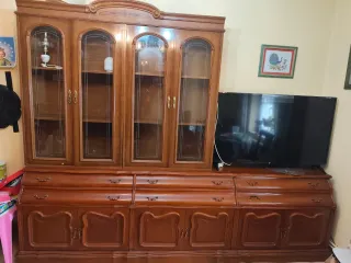 Mueble de salón madera y cristal Entero/por partes