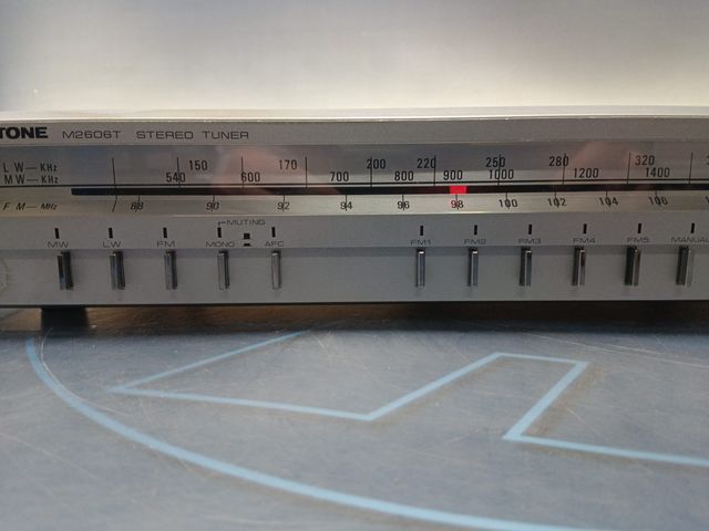 sintonizador de radio BENYTONE 2606T AM-FM -LW