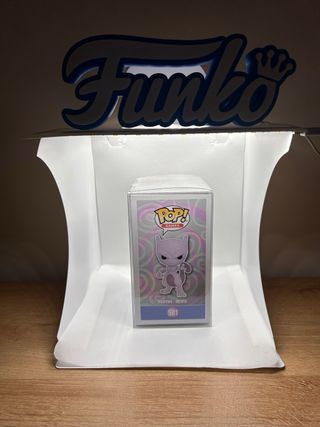 Funko Pop Pokémon Mewtwo 581