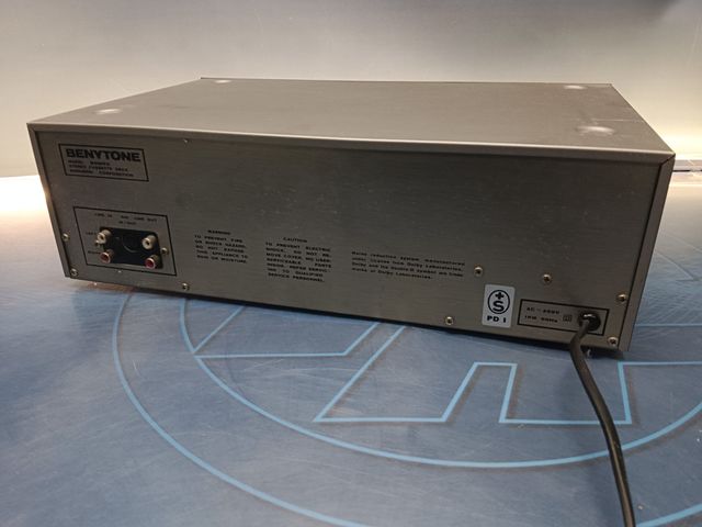 Benytione stereo cassette deck M 2606 D, le falta embellecedores, pero funciona, modulo