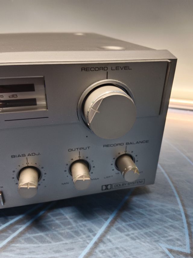 Benytione stereo cassette deck M 2606 D, le falta embellecedores, pero funciona, modulo