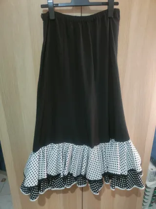 Falda flamenca volantes lunares más 2 volan mangas