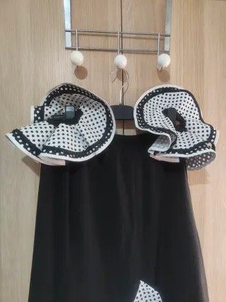 Falda flamenca volantes lunares más 2 volan mangas