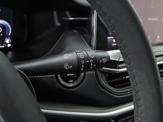 Jeep Compass eHybrid 1.5 MHEV 96kW Limited Dct