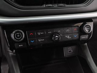 Jeep Compass eHybrid 1.5 MHEV 96kW Limited Dct