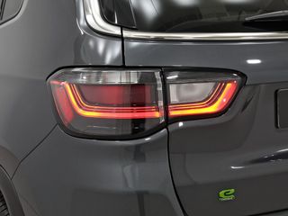 Jeep Compass eHybrid 1.5 MHEV 96kW Limited Dct