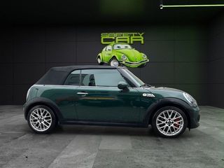 MINI MINI Cooper Cabrio John Cooper Works 155 kW (211 CV)