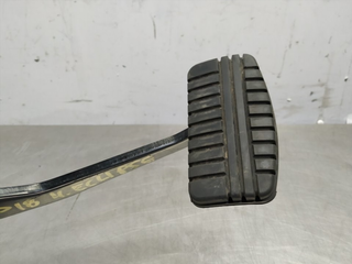 PEDAL EMBRAGUE MITSUBISHI ECLIPSE CROSS (GK0W) 4B