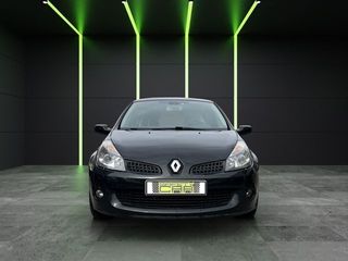 Renault Clio 2.0 16v Renault Sport 145 kW (200 CV)