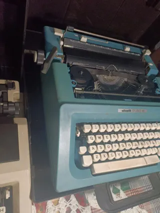 Lote 2 Olivetti Estudio 46-Lettera 42* a reparar