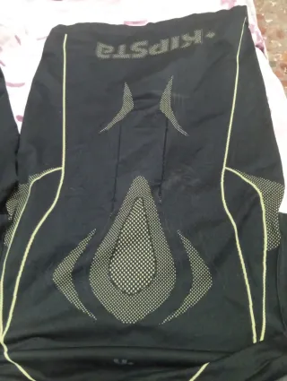 Camiseta térmica Kipsta Talla Única Negra